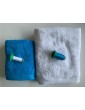 Ensemble blanc, bleu turquoise