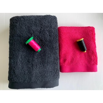 Ensemble de serviettes à personnaliser noir, fushia