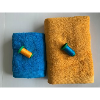 Ensemble turquoise, jaune soleil