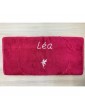 Serviette de bain personnalisée prénom Léa avec motif fée